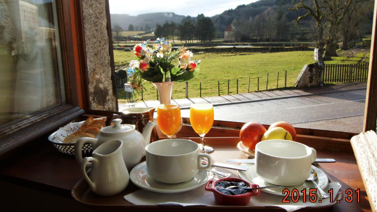 Auberge Du Morvan Alligny-en-Morvan Eksteriør billede